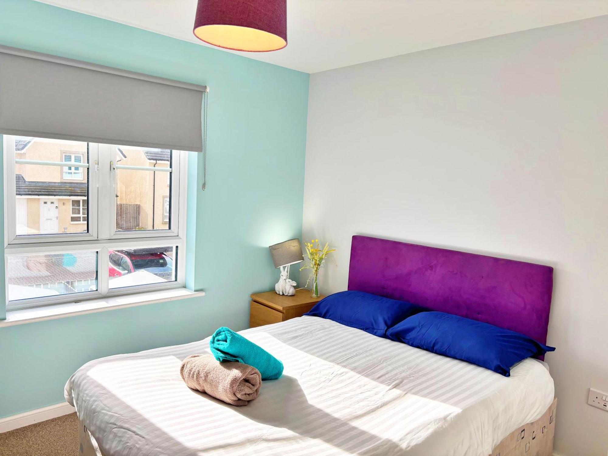 Newbuild - 3 Bedrooms, 2 Baths,5 Mins From Airport * Édimbourg